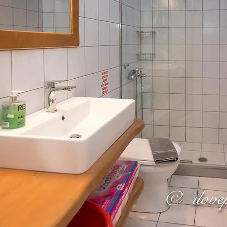 Uranus Blue Agios Ioannis Papa Nero *