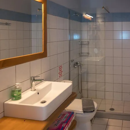 Uranus Blue Agios Ioannis Papa Nero * Agios Ioannis (Thessaly)