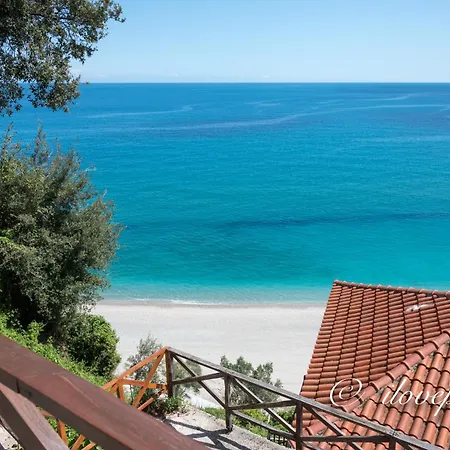 Uranus Blue Agios Ioannis Papa Nero בית נופש *