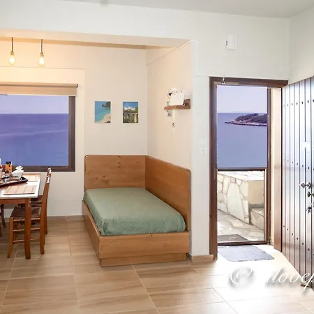 Uranous Blue Agios Ioannis Papa Nero Hébergement de vacances