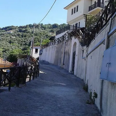 Hébergement de vacances Uranous Blue Agios Ioannis Papa Nero *