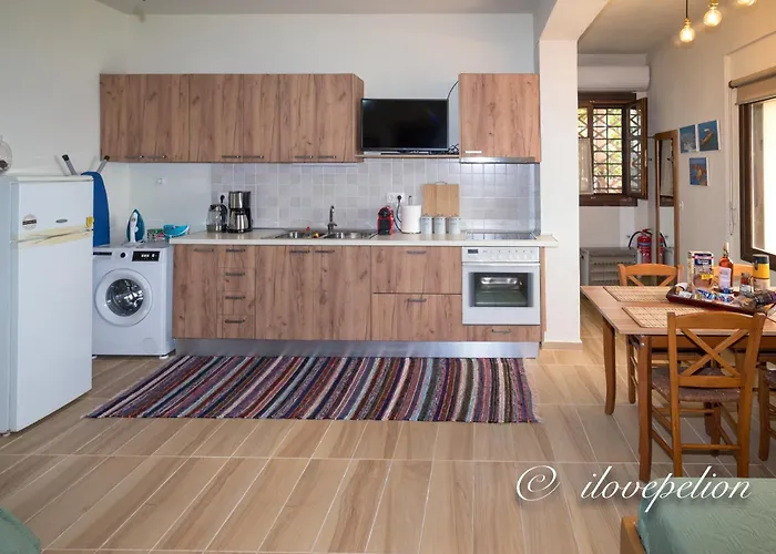 Uranus Blue Agios Ioannis Papa Nero * Agios Ioannis (Thessaly)