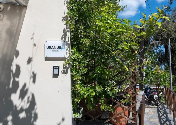 Uranus Blue Agios Ioannis Papa Nero Agios Ioannis (Thessaly)